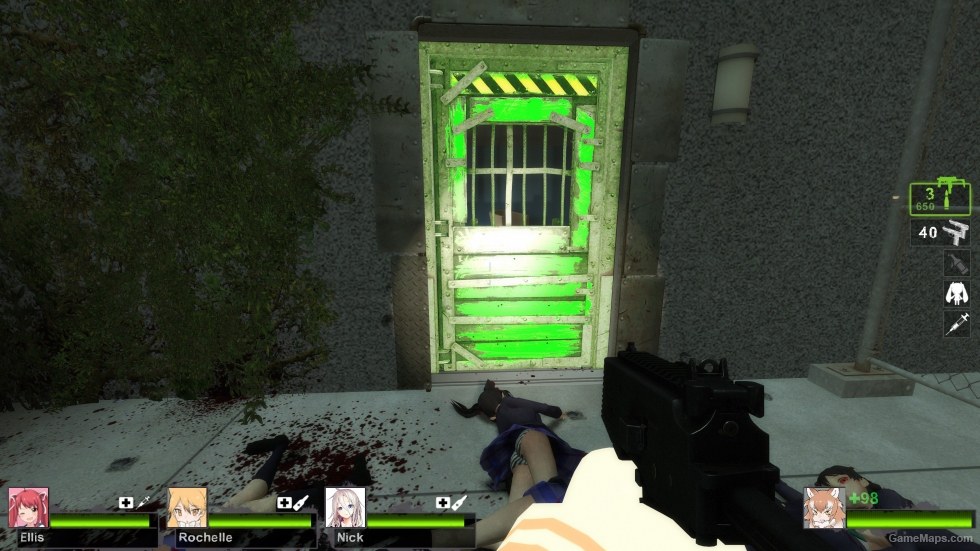 left 4 dead close the saferoom with people outside